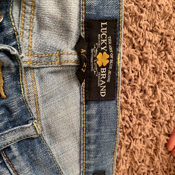 Lucky Brand Jeans 🍀 - Picture 5 of 7